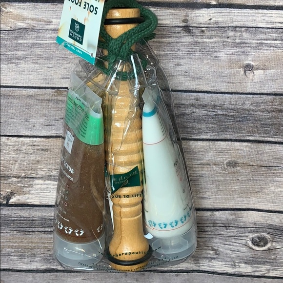 EARTH THERAPEUTICS Sole Food Foot Therapy Kit NWT - Picture 7 of 11